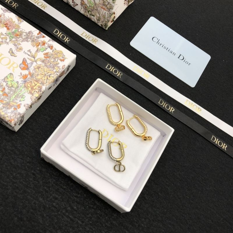 chr1st1an D10r earrings